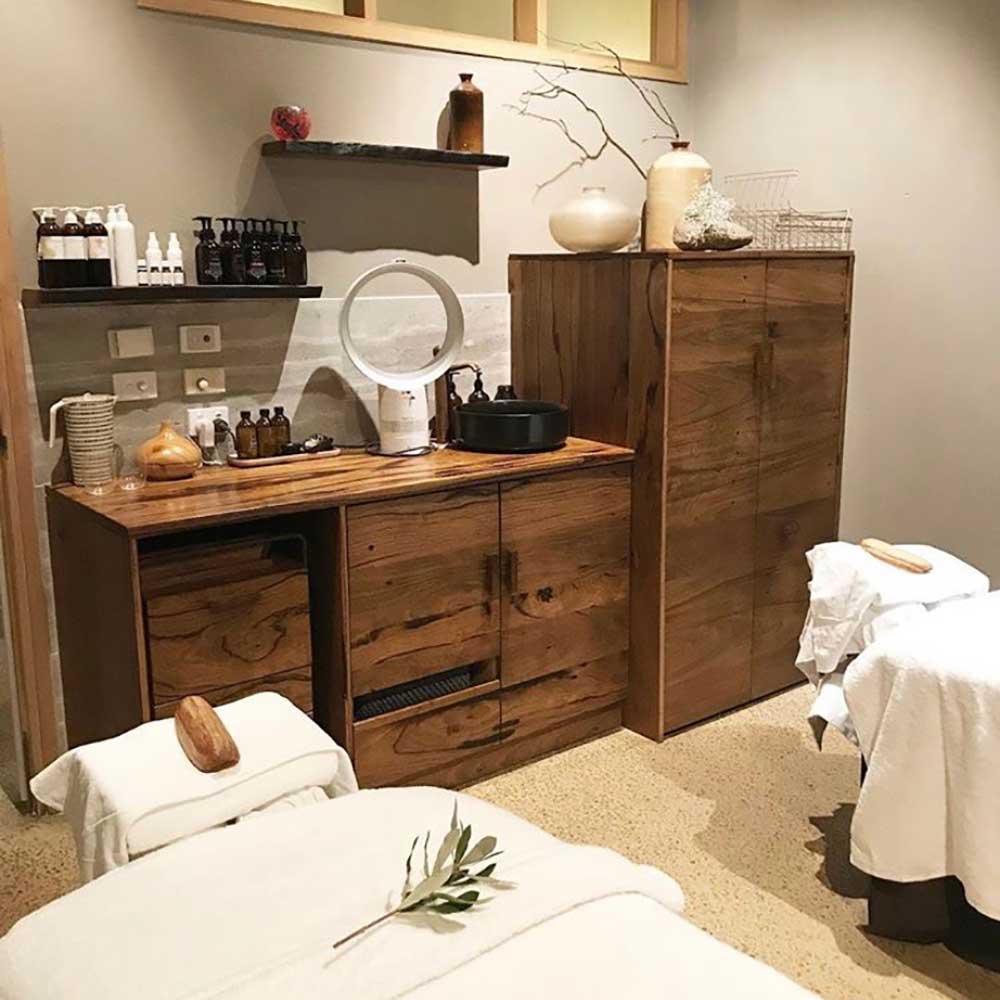 Commercial: Recycled messmate massage treatment room (Peninsula Hot Springs)