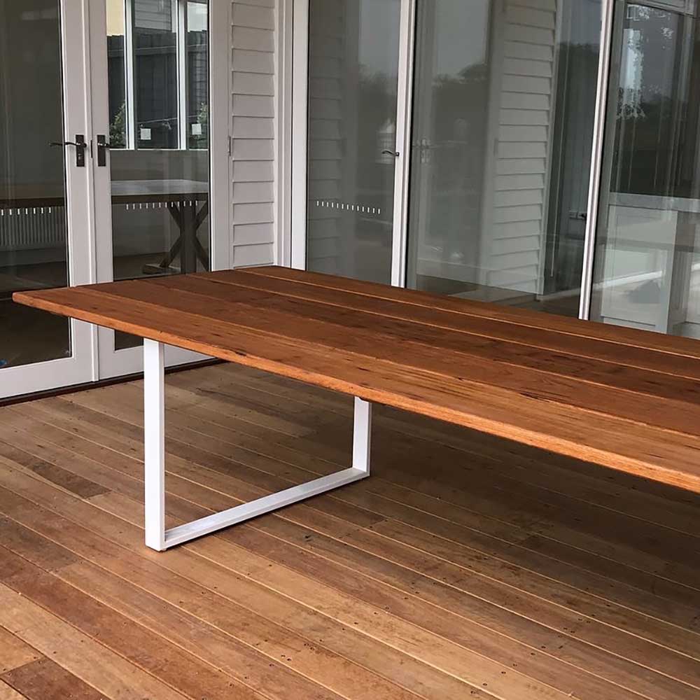 Outdoor: Blackbutt outdoor table
